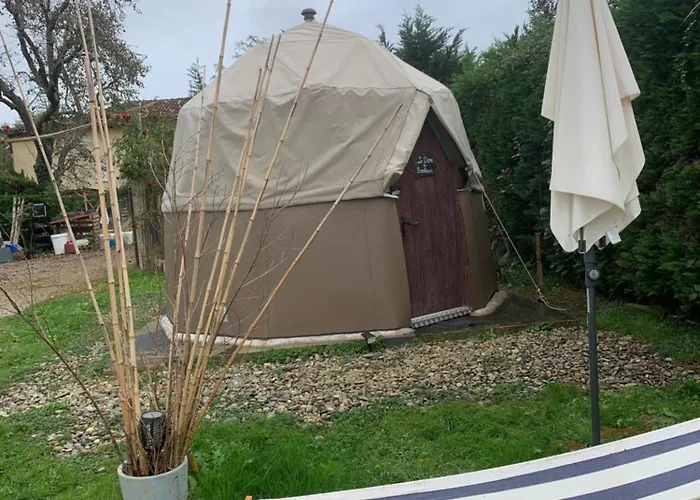 Le Dome Du Bonheur Camping Tourtouse